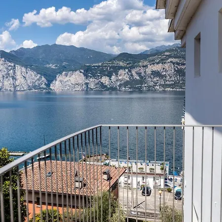 Hotel Capri 3*