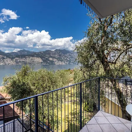 Capri 3* Malcesine