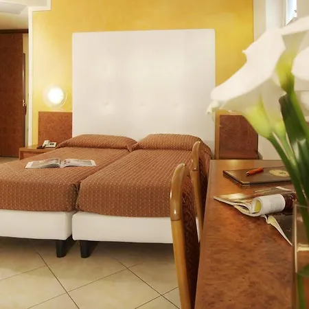Capri 3*